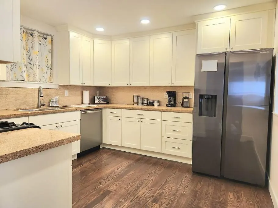 Cozy Contemporary 2Br With Sofa Bed In The Office Apartment Seattle 0*,  United States